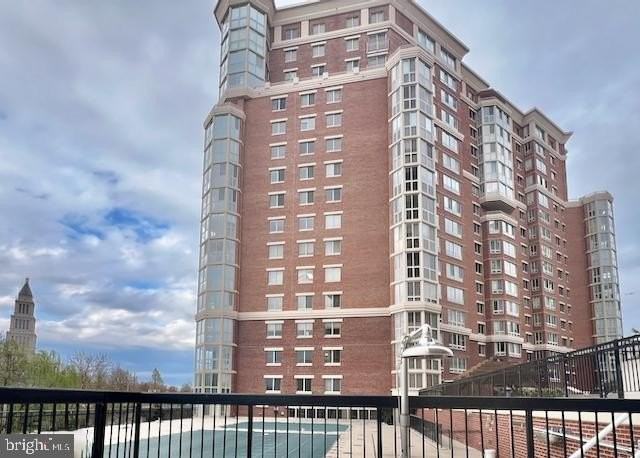 2151 Jamieson Avenue #411