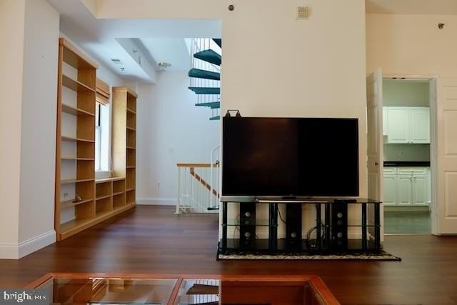 2151 Jamieson Avenue #411 - Photo 6 of 32