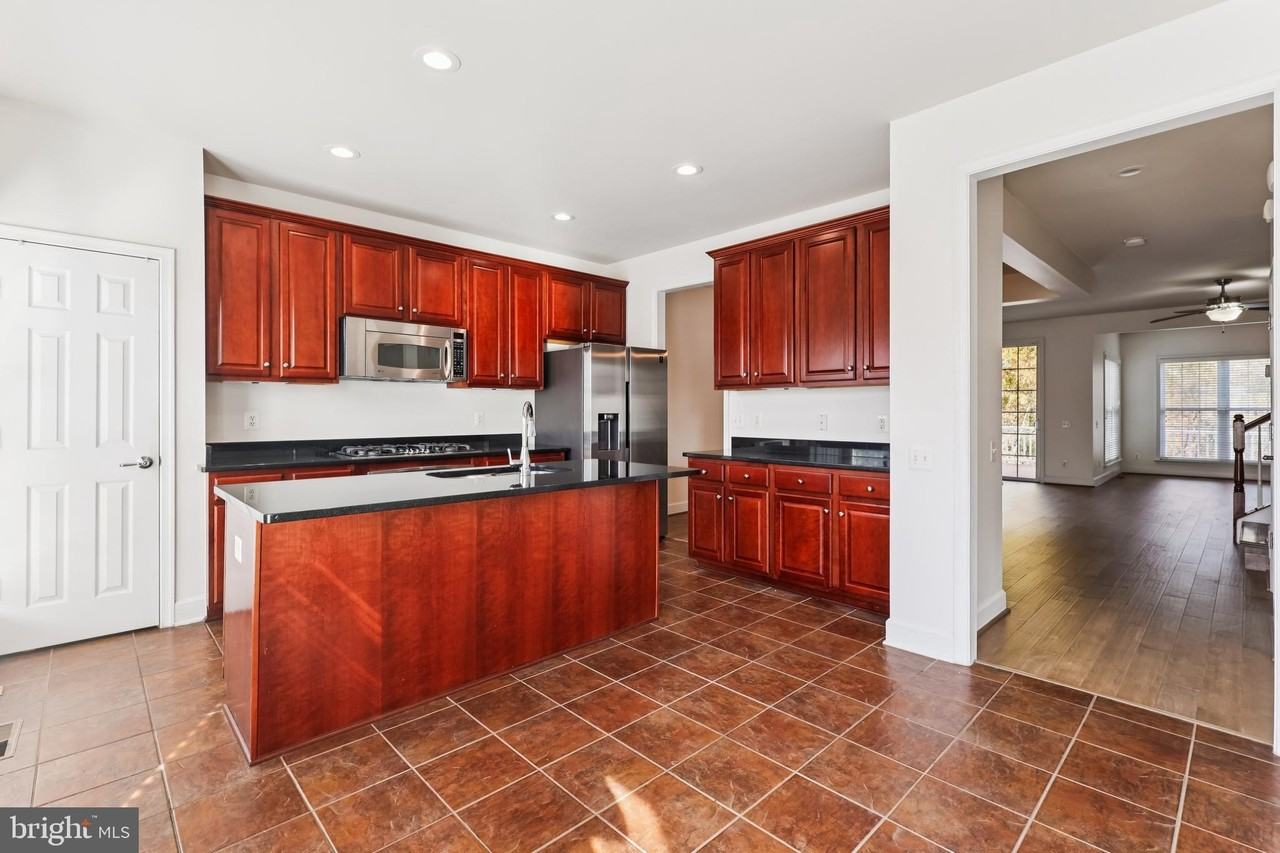 14551 Crossfield Way #56A - Photo 7 of 42