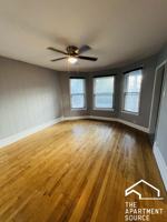 featured image of 5128 W Henderson St #2