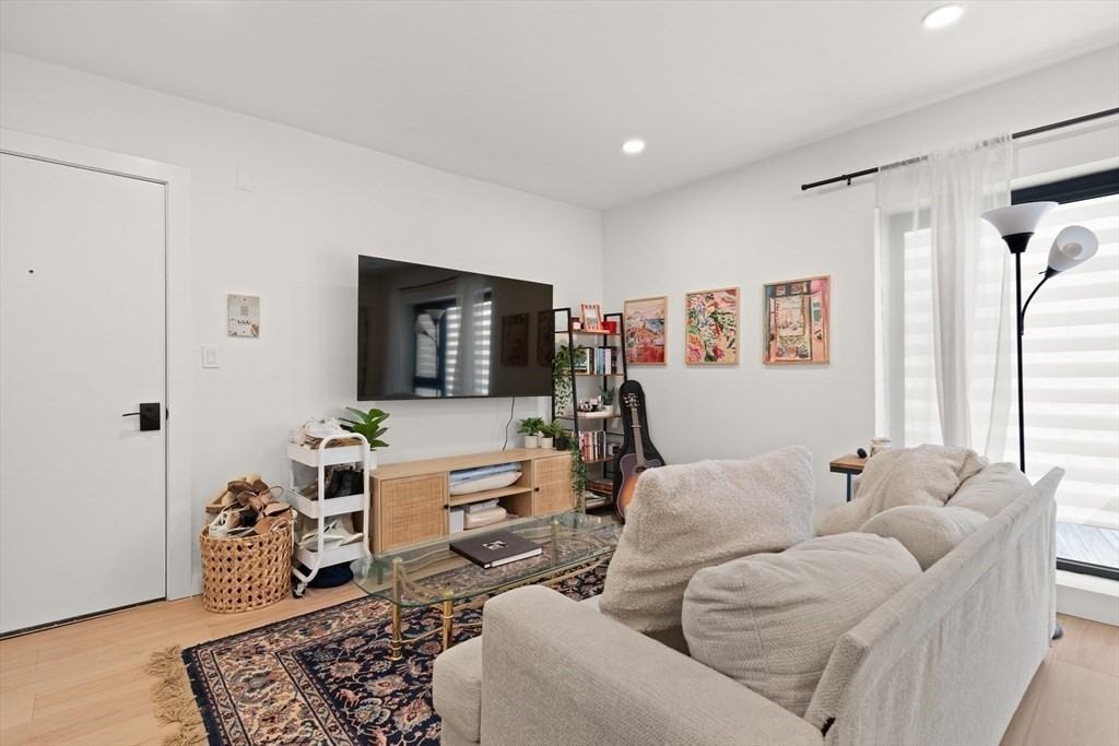 11A Parker Hill Ave #11 - Photo 3 of 6