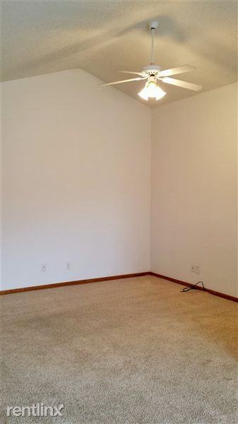 2727 34th Ave S - Photo 3 of 28