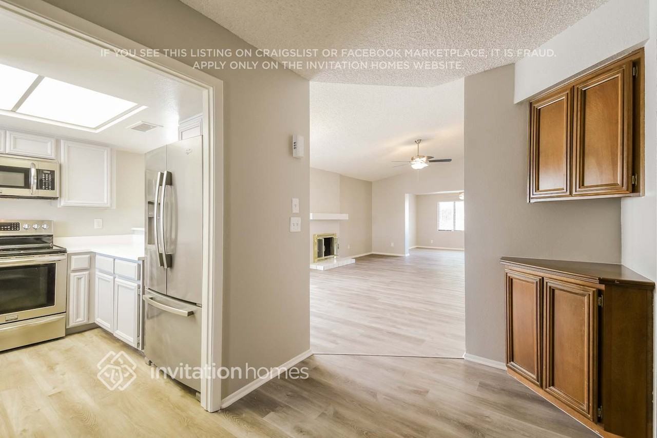 314 West Kings Avenue - Photo 5 of 15