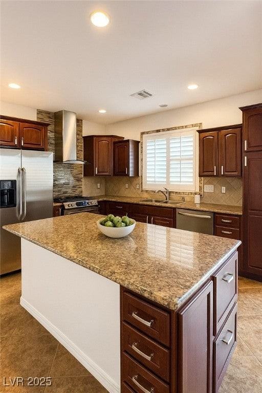 1056 Calvia Street - Photo 4 of 24