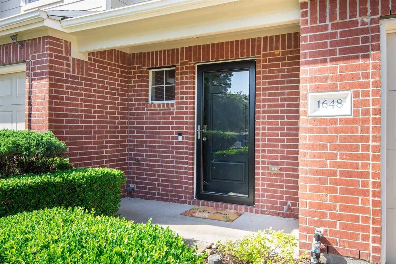 1648 Grable Cove Ln - Photo 2 of 35