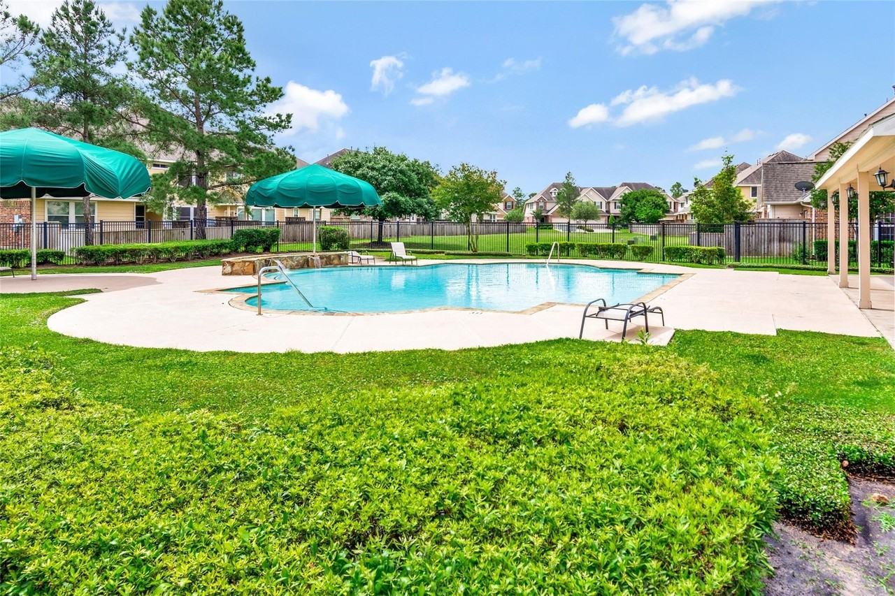 1648 Grable Cove Ln - Photo 4 of 35