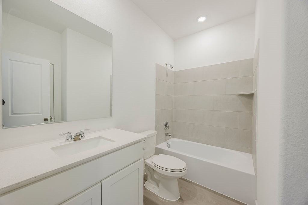 2005 Nokota Pkwy - Photo 7 of 40