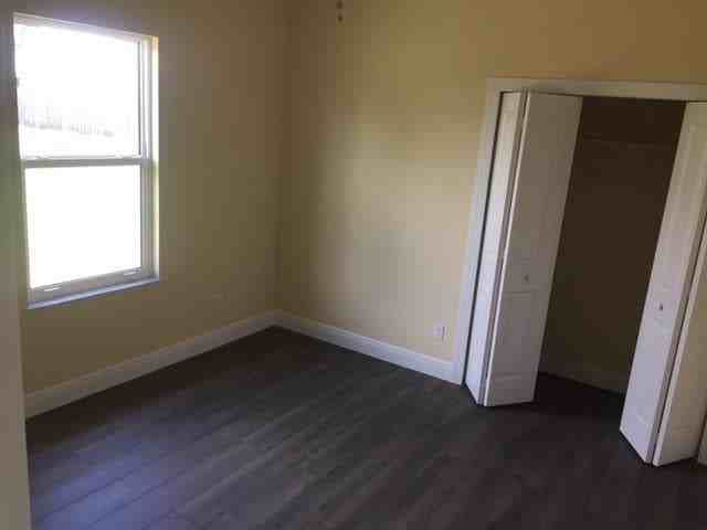 4261 Sw Walker St - Photo 3 of 14