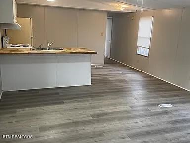 1399 Whites Creek Rd - Photo 5 of 8