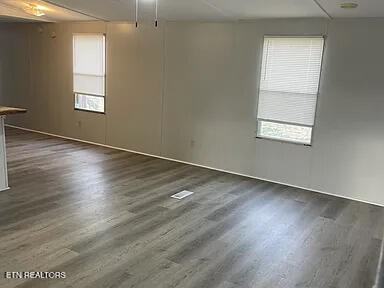 1399 Whites Creek Rd - Photo 7 of 8