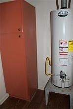 7101 Wendemere St - Photo 7 of 7