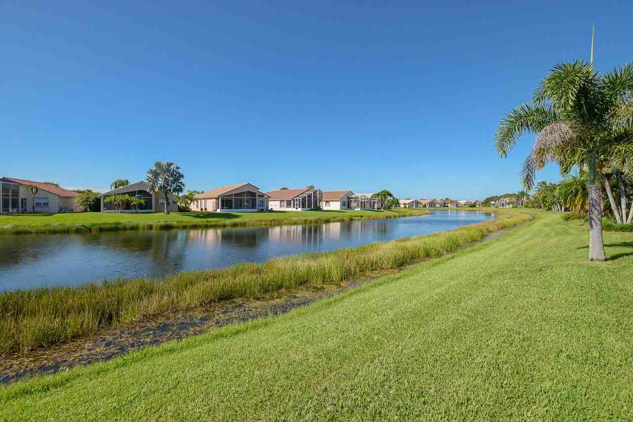 351 Nw Shoreview Dr - Photo 7 of 47