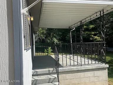 155 Delozier Ln - Photo 2 of 10