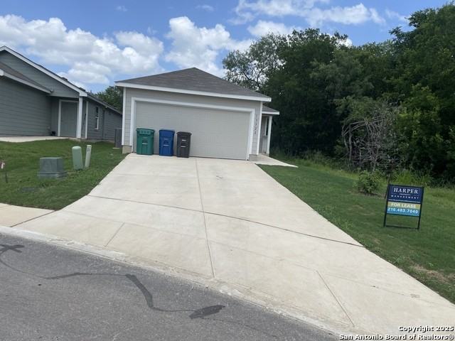 13522 Verplank Bend - Photo 2 of 23