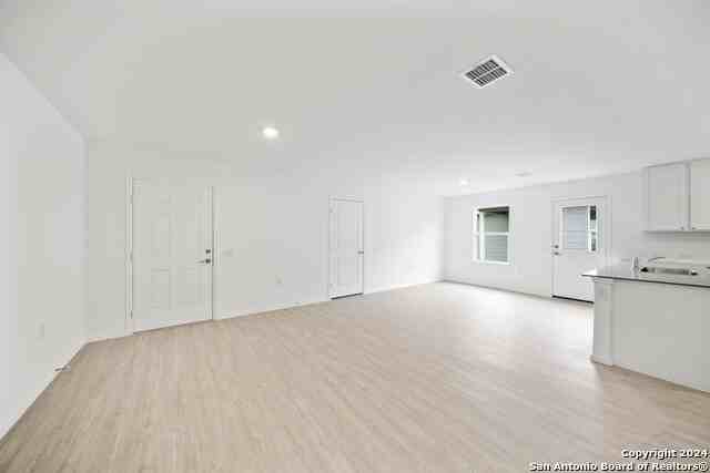 13522 Verplank Bend - Photo 7 of 23