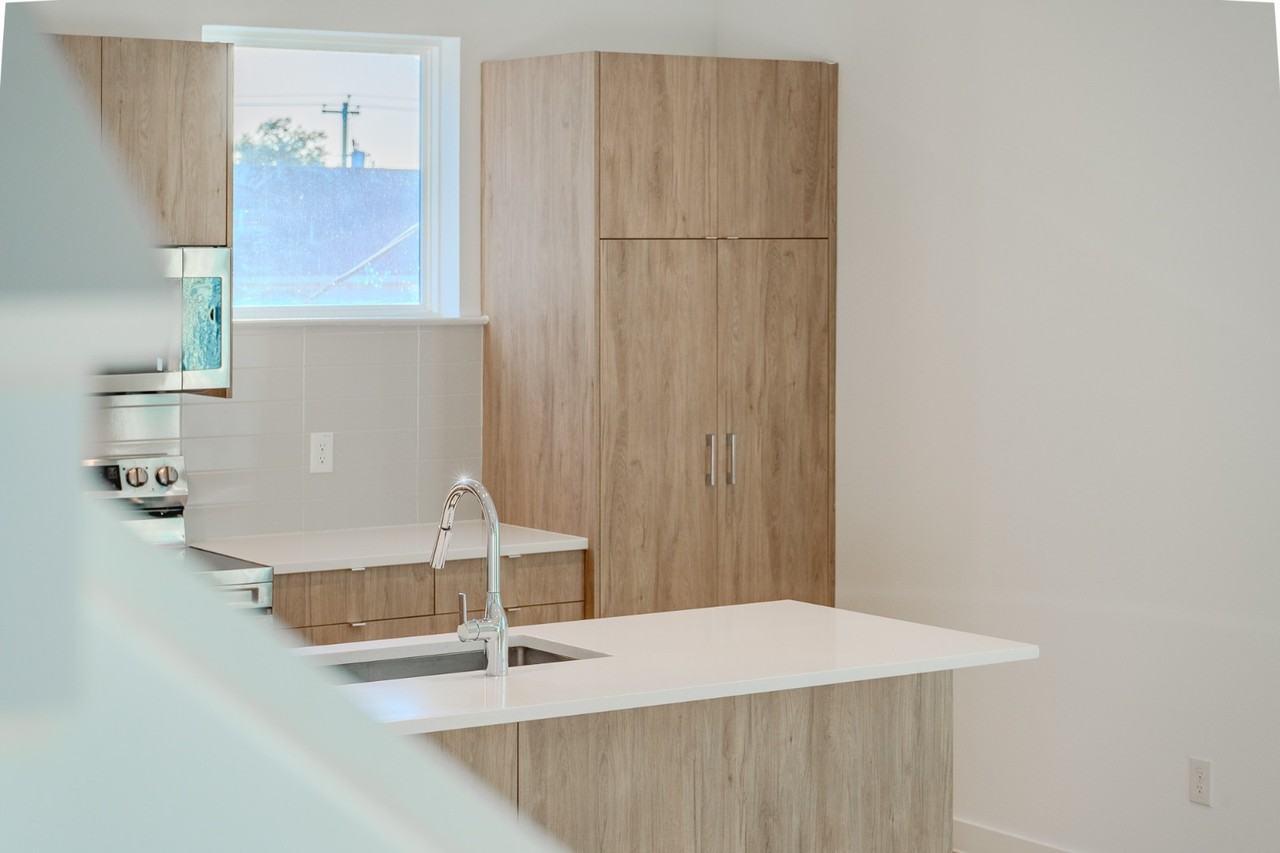 4911 Belmont Ave #9 - Photo 4 of 35