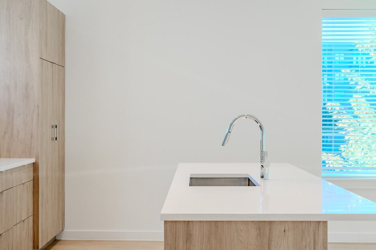 4911 Belmont Ave #9 - Photo 6 of 35