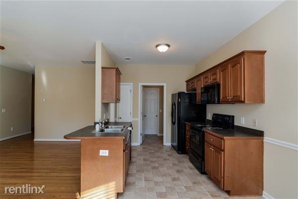 14 Ruby Dabbs Ln - Photo 2 of 15