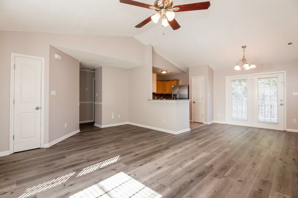 9517 Bird Watch Ln - Photo 3 of 16