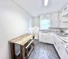 featured image of 510 N 6th Ave E #1