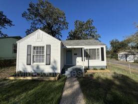 2500 S Oak St - Photo 1 of 1