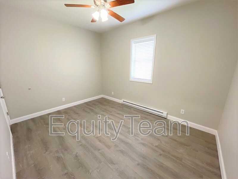 4723 Peabody Avenue #01 - Photo 6 of 8