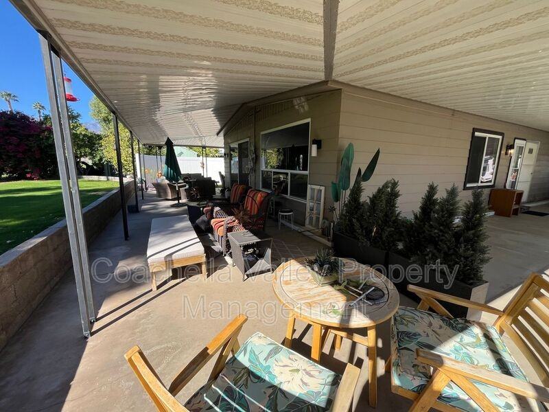 421 S Paseo Laredo - Photo 6 of 49