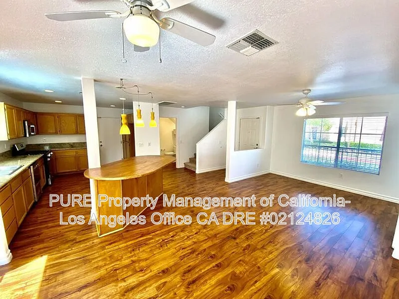 25531 Bayside Pl - Photo 3 of 24