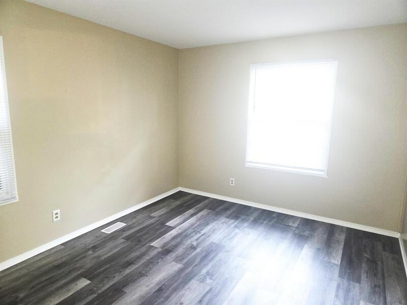 7926 E 35th St - Photo 7 of 14