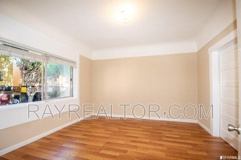 3175 24th Street - Photo 2 of 10