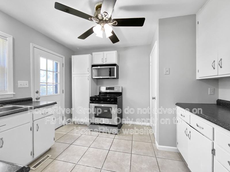 6634 Metcalf Ave - Photo 7 of 21