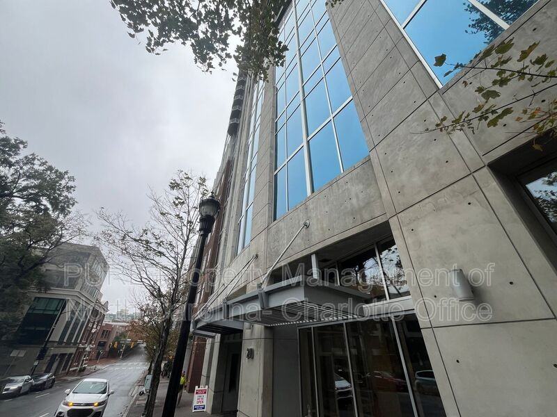 210 N Church St #1212 - Photo 5 of 29