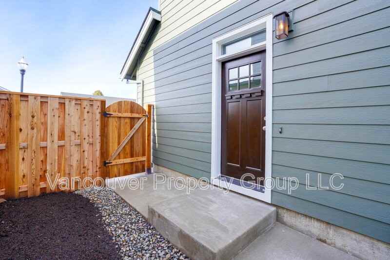 2928 Nw 16th St #A - Photo 2 of 13