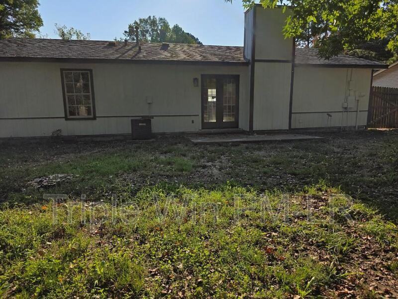68 Meadowlark Dr - Photo 2 of 13