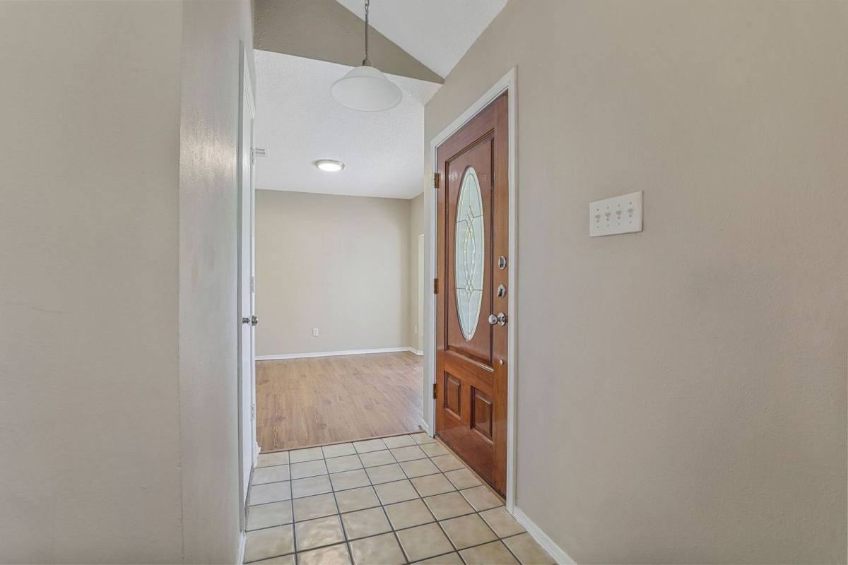 4010 David Drive - Photo 2 of 10