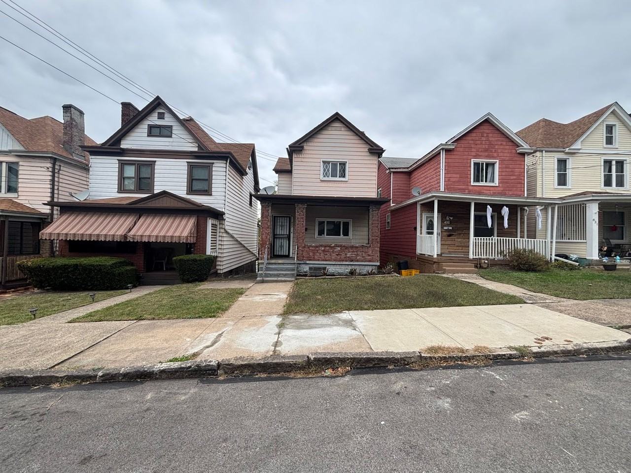 827 East 10th Avenue - Photo 2 of 27