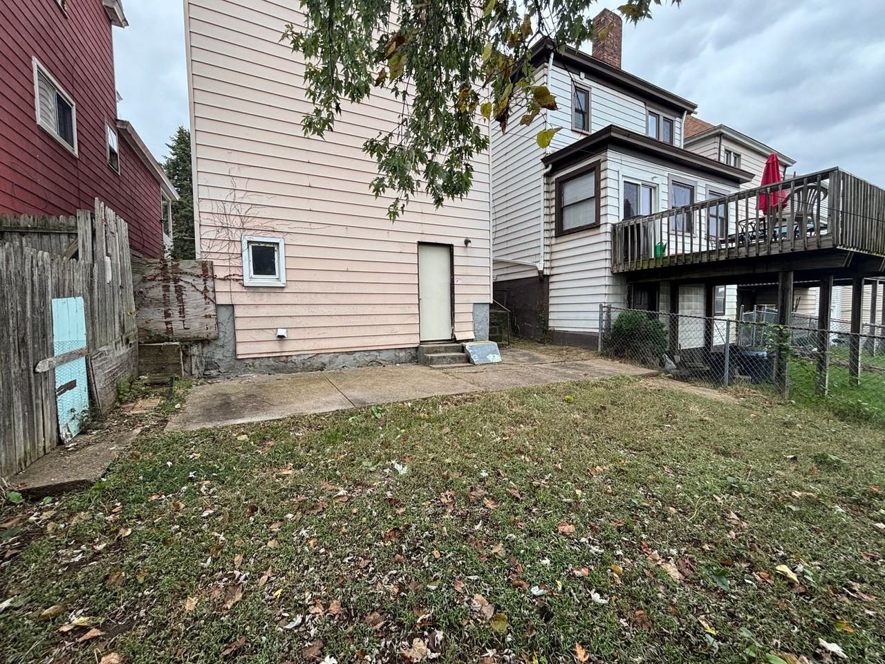 827 East 10th Avenue - Photo 5 of 27