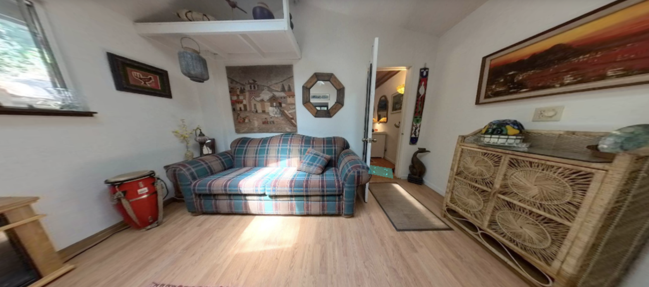 402 Sundance Hl - Photo 3 of 3