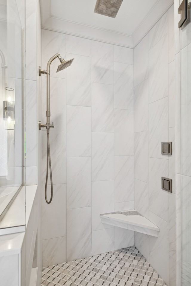 2310 Vaulx Ln - Photo 6 of 50