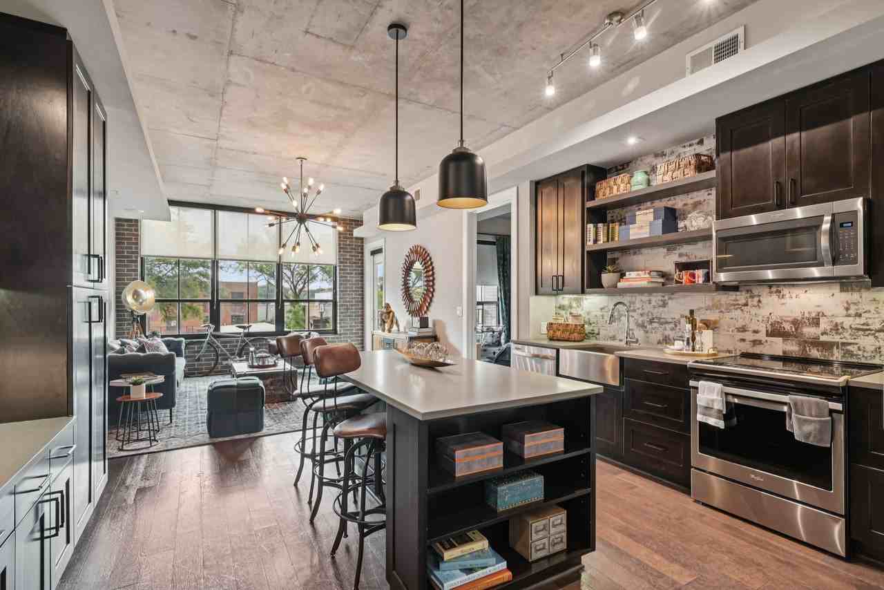 The Case Building - Photo 2 of 50