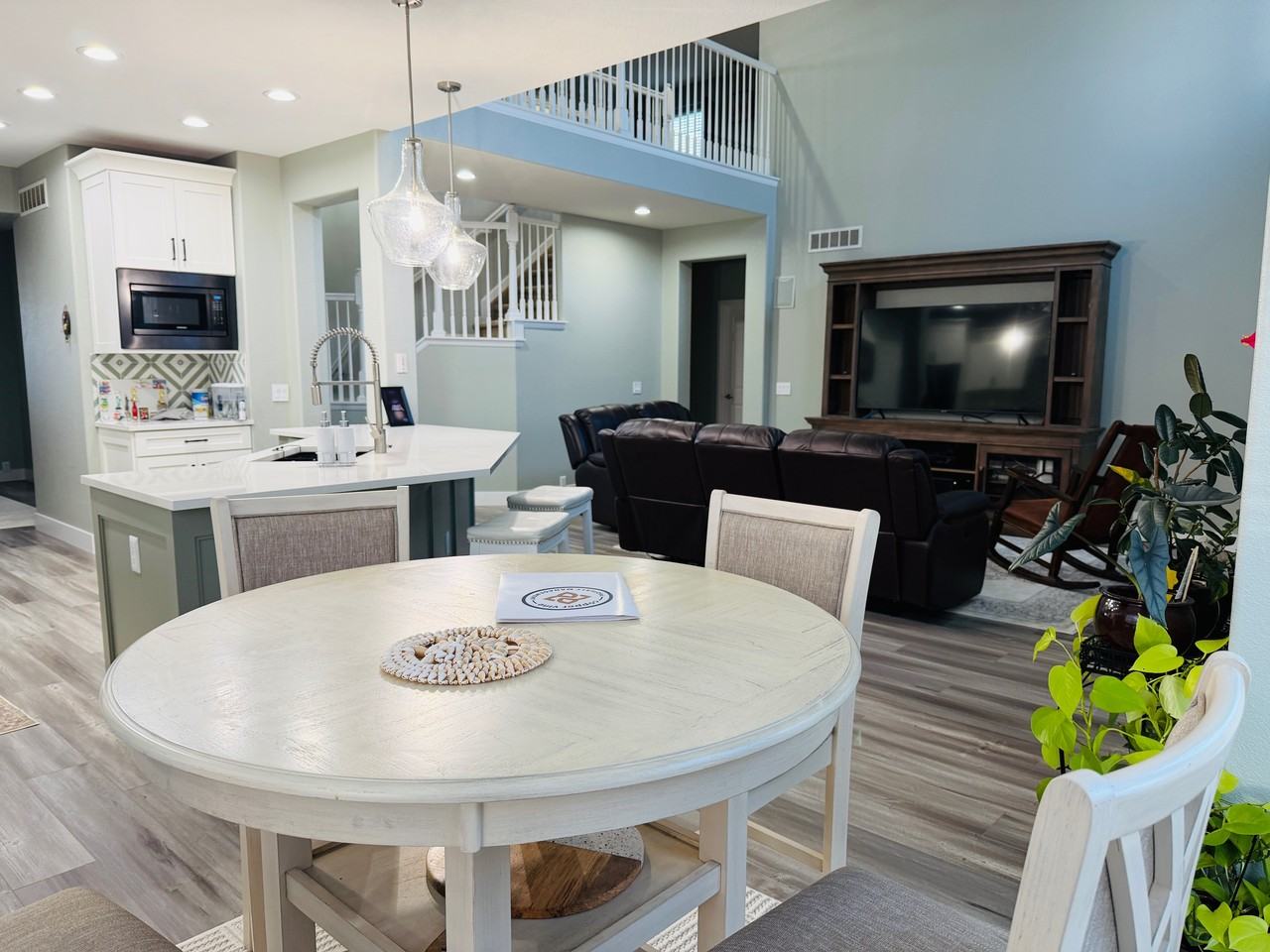 2674 Gray Wolf Loop - Photo 3 of 28