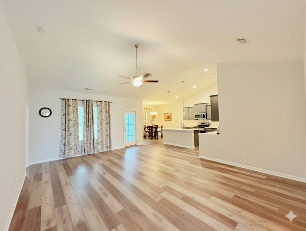 367 Lifestyle Ct - Photo 4 of 24