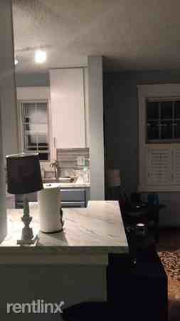 1734 W Abingdon Dr - Photo 3 of 11