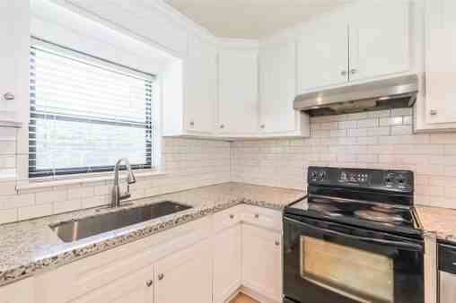 3103 Maysel St - Photo 5 of 24