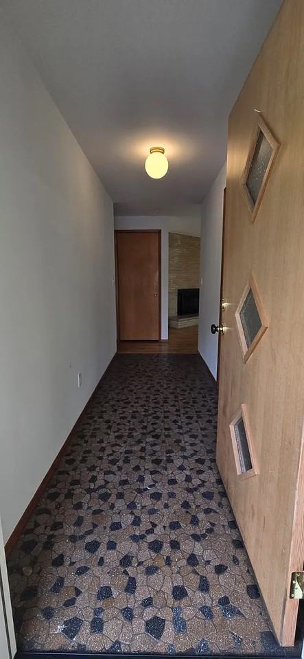 7033 127th Avenue Northeast - Photo 3 of 12