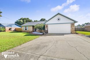 4036 Shorewood Dr - Photo 1 of 1