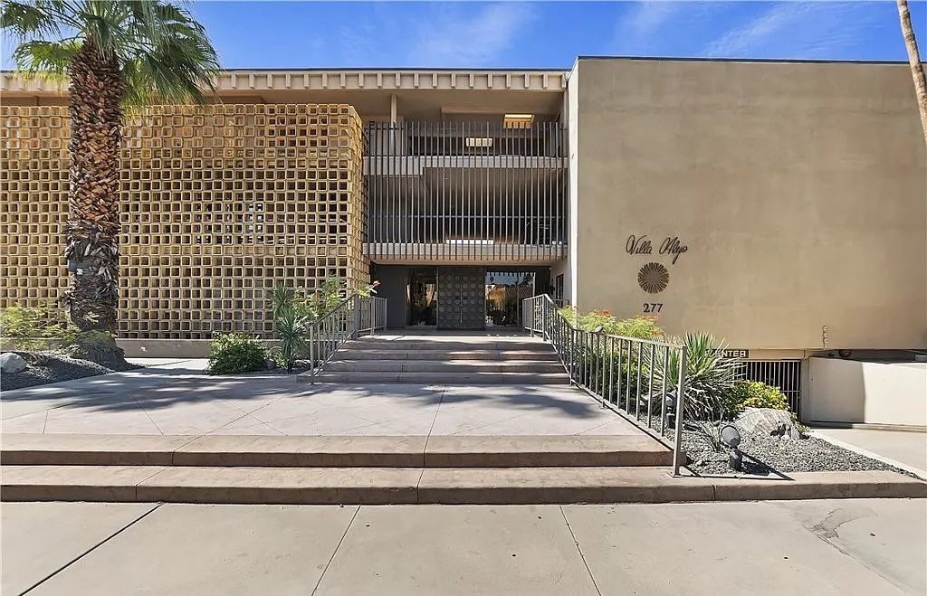 277 E Alejo Rd - Photo 2 of 22