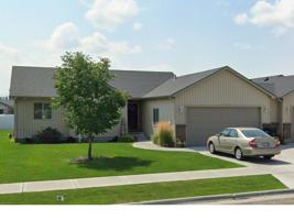 featured image of 4918 Remember Dr