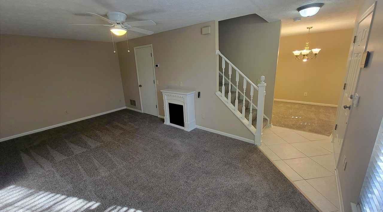 382 Waterside Avenue #4 - Photo 5 of 28