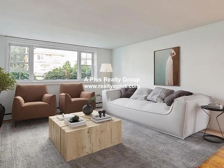 Sea St #1 - Photo 3 of 13